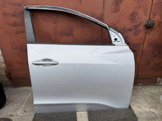 дверь передняя правая Hyundai Tucson 2 поколение 2011