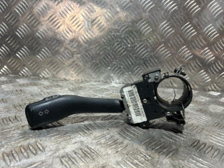 переключатель подрулевой (стрекоза) Volkswagen Golf 4 поколение 2001, 1.6 л., бензин, 5МКПП, хетчбэк 5 дв., 8L0953513G