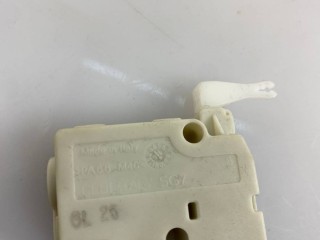 активатор замка багажника Maserati Levante 1 поколение 2017, 3.0 л., A630HP, дизель, АКПП, blue, внедорожник 5 дв., полный привод, правый руль