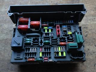 распределитель тока BMW 3 серия E90/E91 [рестайлинг] 2011, 3.0 л., N55 B30 A, бензин, АКПП, белый, седан, 9119444