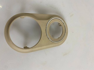 Рамка переключателя света Maserati Levante 1 поколение 2017, 3.0 л., A630HP, дизель, АКПП, blue, внедорожник 5 дв., полный привод, правый руль, 670066997