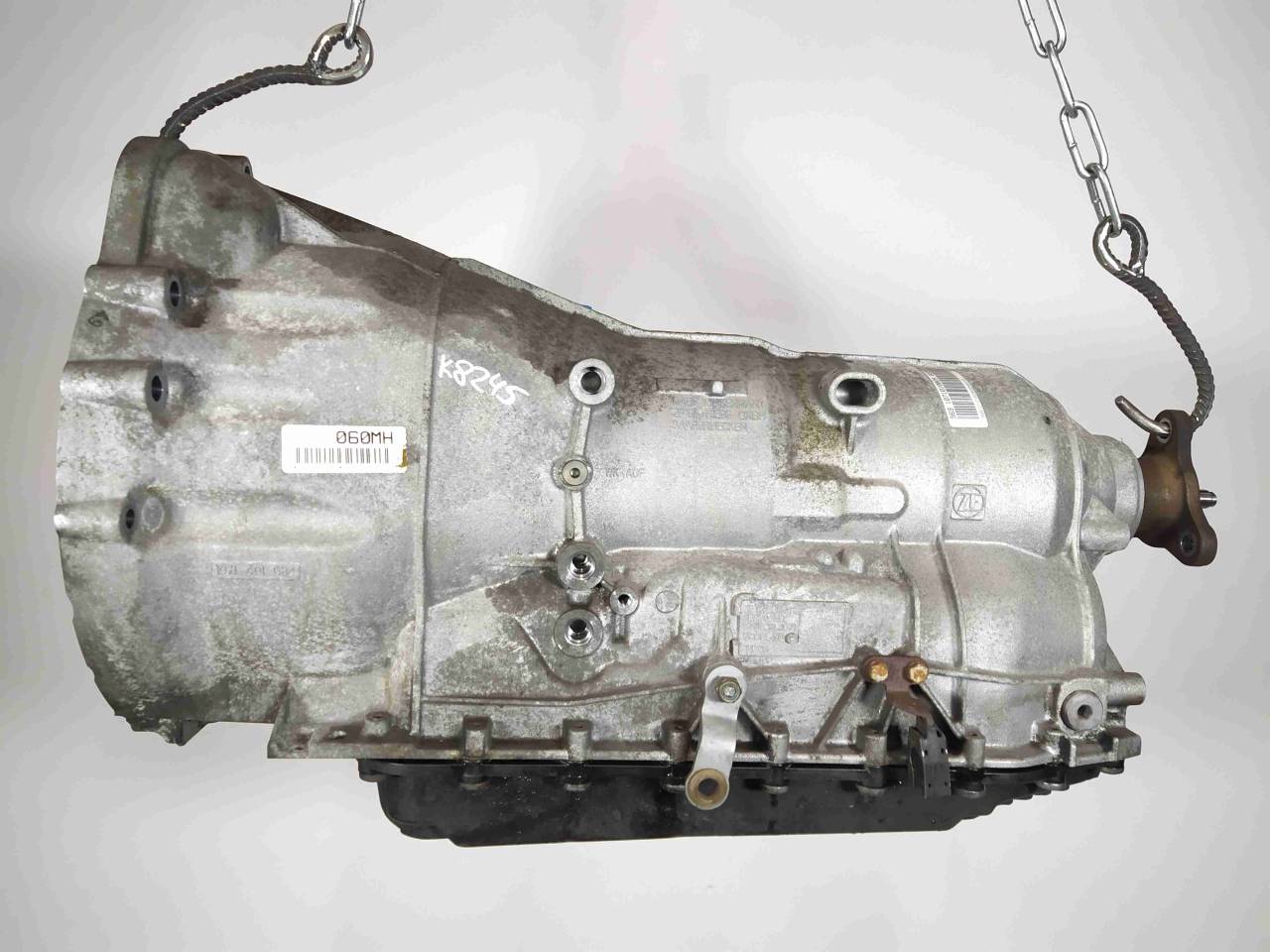 КПП автоматическая (АКПП) BMW 3 серия E90/E91/E92/E93 2005, 3.0 л., i, бензин, АКПП, седан, задний привод, GA6HP19Z, 6HP19, 7563295, 7547899, 24007547898, 7547898, 24007563295, 24007556046, 7556046, 24007549630, 7549630, 24007547899, N52B30A - фото №1