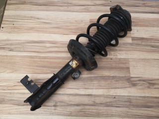 амортизатор передний левый Chevrolet Equinox 3 поколение 2018, 1.5 л., бензин, АКПП, полный привод, 84230329