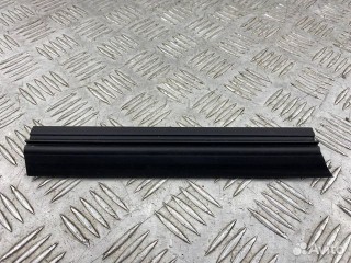 Уплотнитель стекла BMW X7 G07 (2018 - 2026), 51357482168