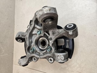 кулак задний правый Fiat 124 Spider 1 поколение 2020, 1.4 л., АКПП, красный, кабриолет, задний привод, 6000612249