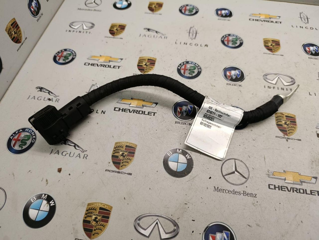 минусовой провод аккумулятора Alfa Romeo Stelvio 1 поколение 2018, 50549351 - фото №1