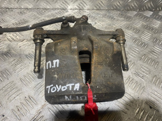 суппорт передний правый Toyota Camry 6 поколение XV30 2001, 2.2 л., бензин, АКПП, седан