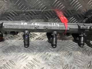 форсунка Volkswagen Golf 4 поколение 2003, 1.6 л., бензин, 5МКПП, универсал, 036031T