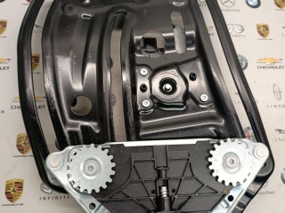 стеклоподъемник задний правый BMW 4 серия G22/G23 2022, 3.0 л., бензин, c4f, кабриолет, полный привод, 5A071C6