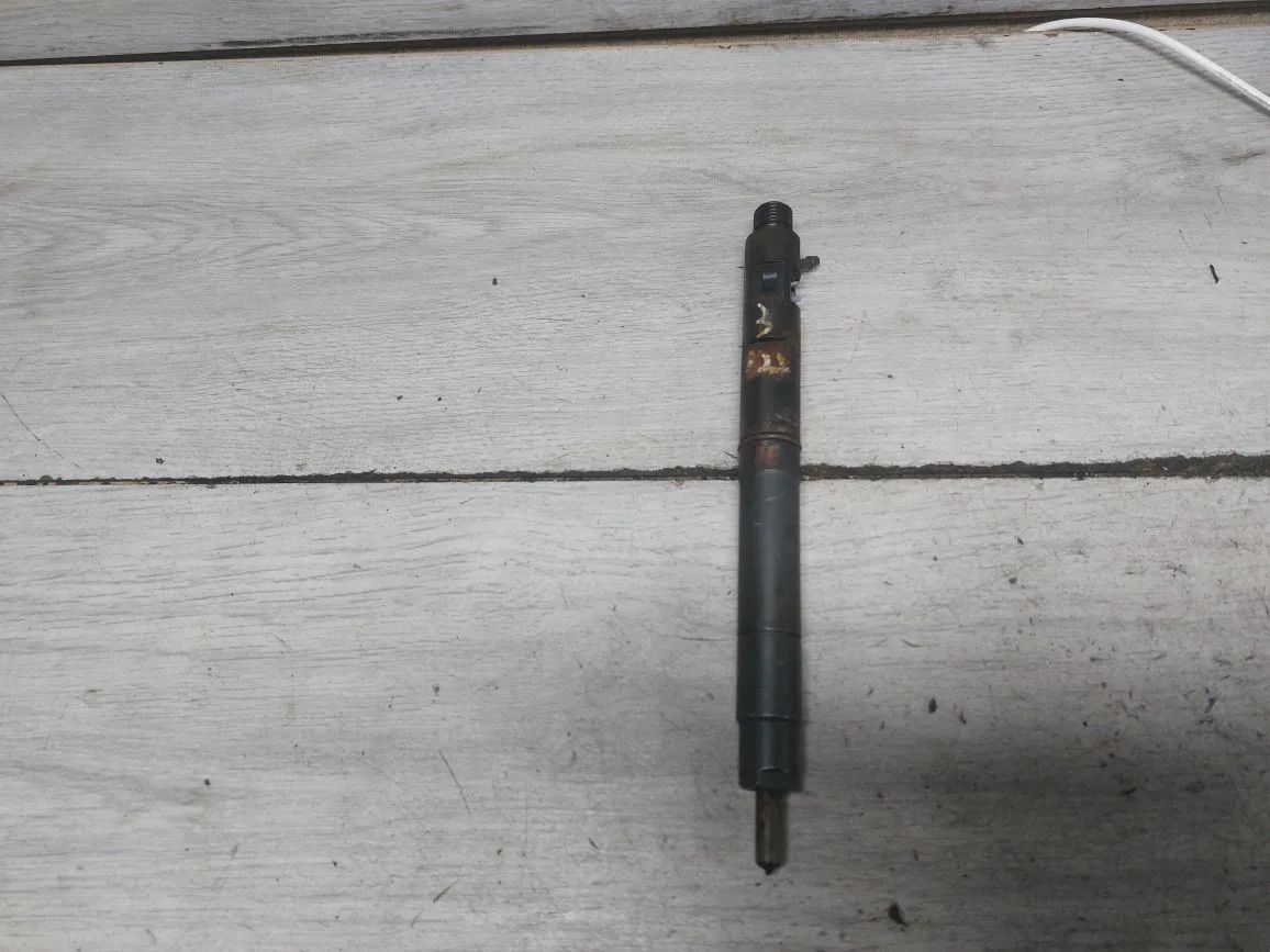 форсунка Great Wall Hover H5 1 поколение (2011 - 2015), 2.0 л., GW4D20, дизель, 1100100ED01 - фото №1