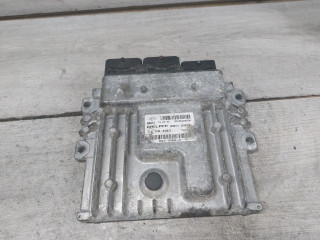 блок управления двигателем Ford Kuga 2 поколение (2013 - 2026), 2.0 л., дизель, DV4112A650CG, 28393846, 1802711, 97RI010012, DV4112A650CK, DV4112A650CF