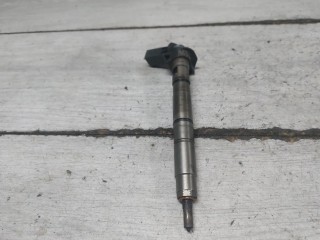 форсунка Volkswagen Tiguan 1 поколение (2007 - 2011), 2.0 л., CBAA, дизель, 03L130277, 0445116030