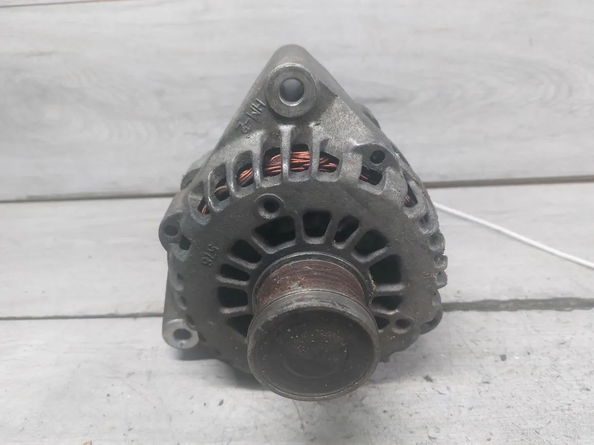 генератор SsangYong Kyron 1 поколение (2005 - 2007), 2.0 л., дизель, 6651540202, 6641540002, 6651540002, 6651540302 - фото №1