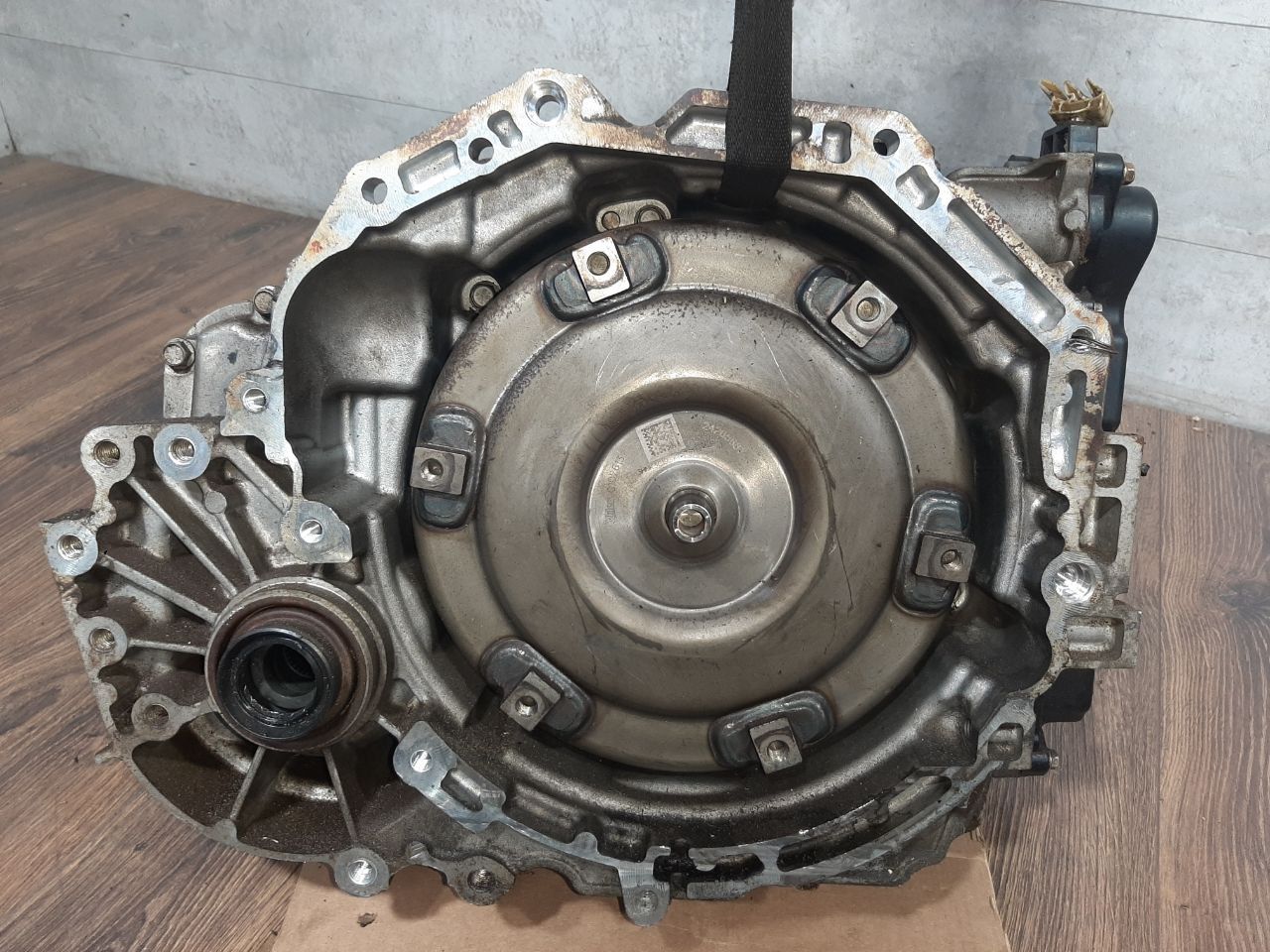 КПП автоматическая (АКПП) Chevrolet Orlando 1 поколение (2010 - 2015), 2.0 л., VCDi, дизель, АКПП, передний привод, 24266781, 4JBW - фото №1