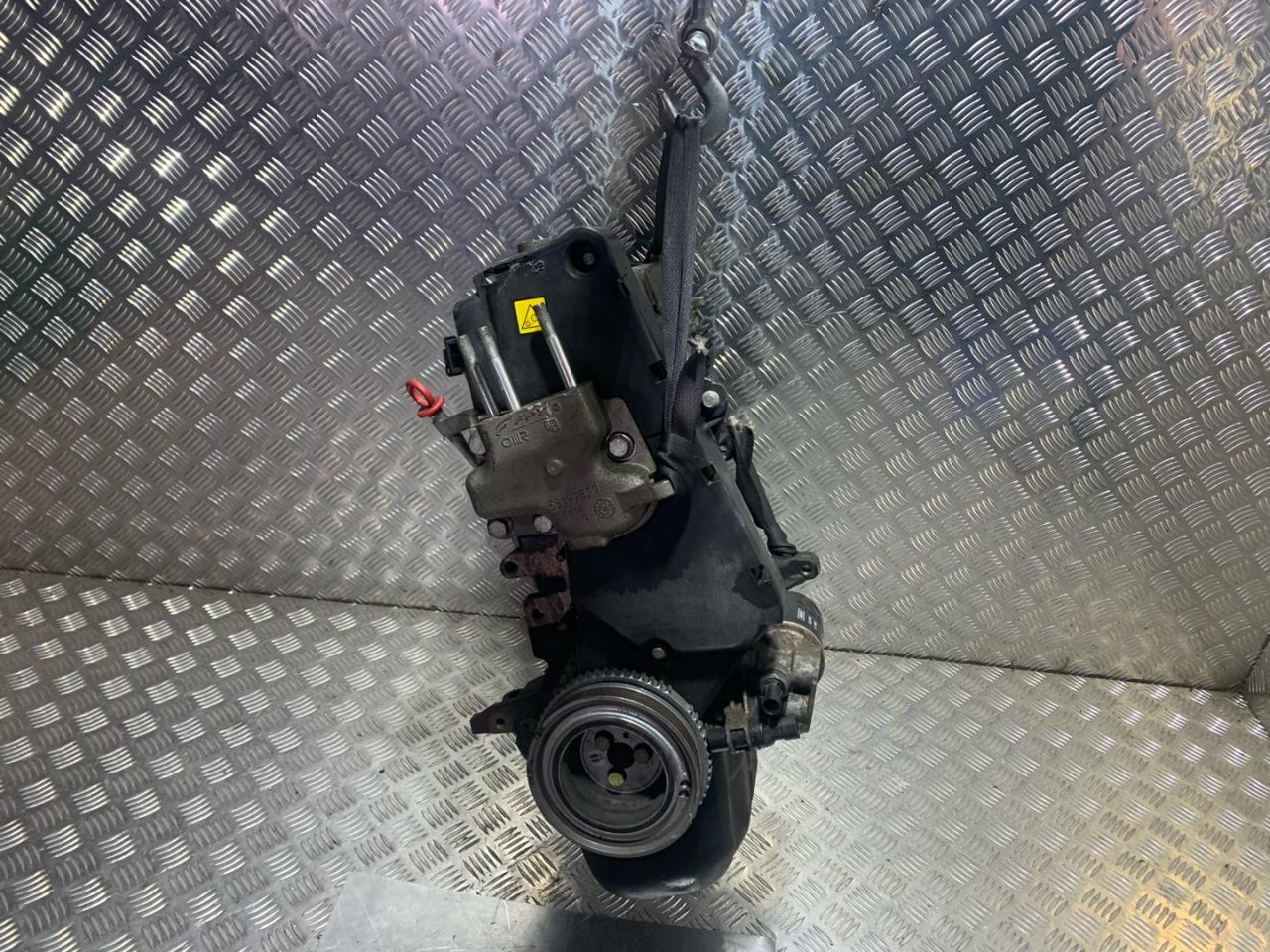 двигатель Fiat 500 2 поколение (2008 - 2015), 1.2 л., i, 169 A4.000, бензин, 169A4000 - фото №1