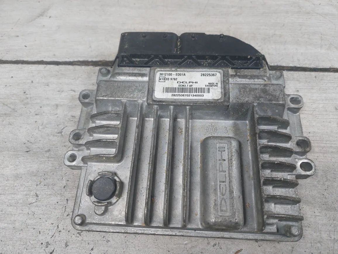 блок управления двигателем Great Wall Hover H5 1 поколение (2011 - 2015), 2.0 л., GW4D20, дизель, 3612100ED01A, 3612100ED01, 28225367, 1000100ED01A - фото №1