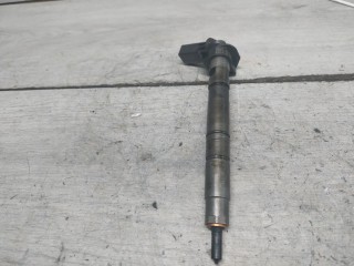 форсунка Volkswagen Tiguan 1 поколение (2007 - 2011), 2.0 л., CBAA, дизель, 03L130277, 0445116030