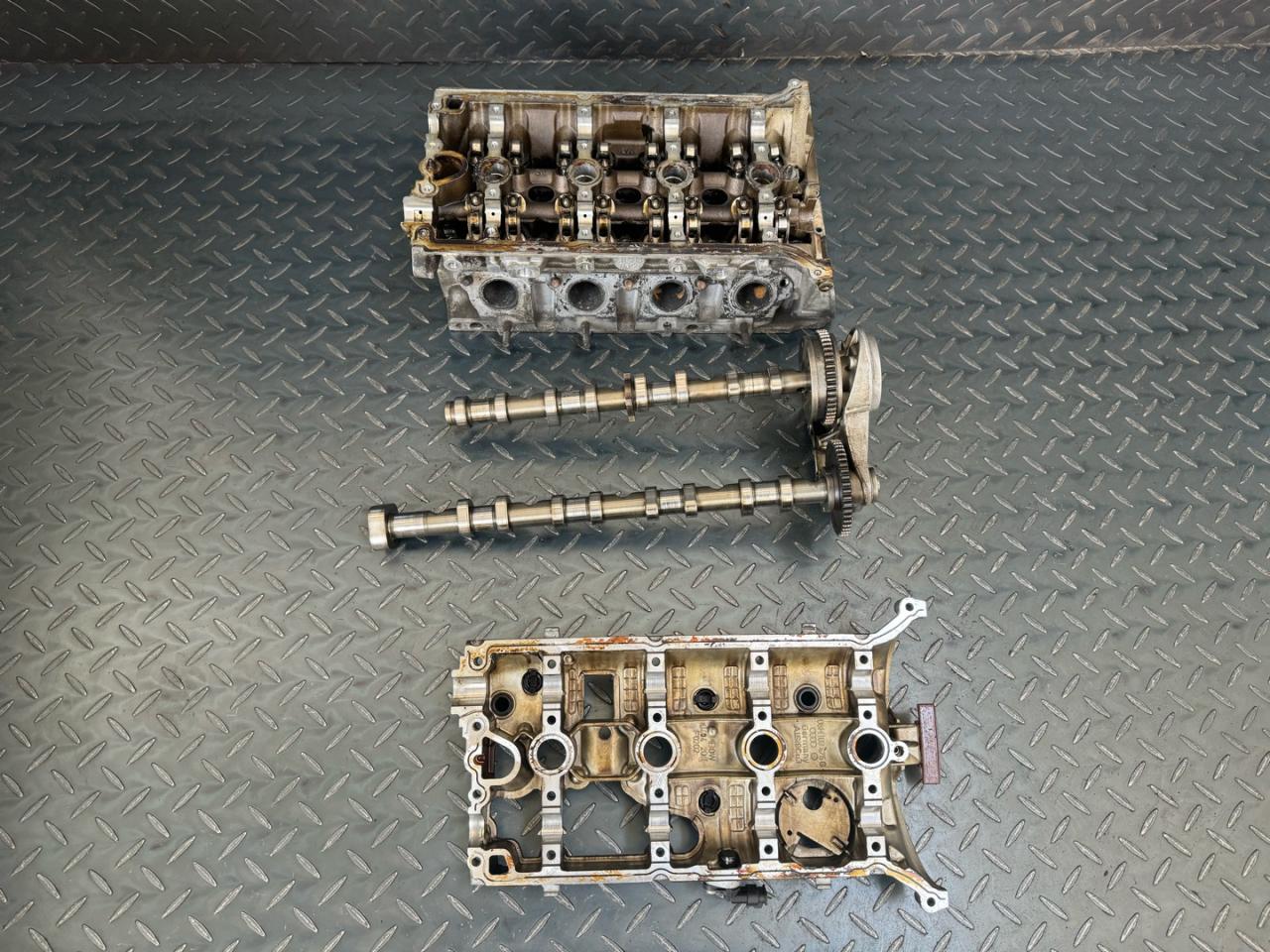 головка блока цилиндров Audi A4 B8/8K (2007 - 2011), 1.8 л., TFSI, CDHA, бензин, 06H103064A, 06H103373J, 06H103064K, 06H103373K - фото №1