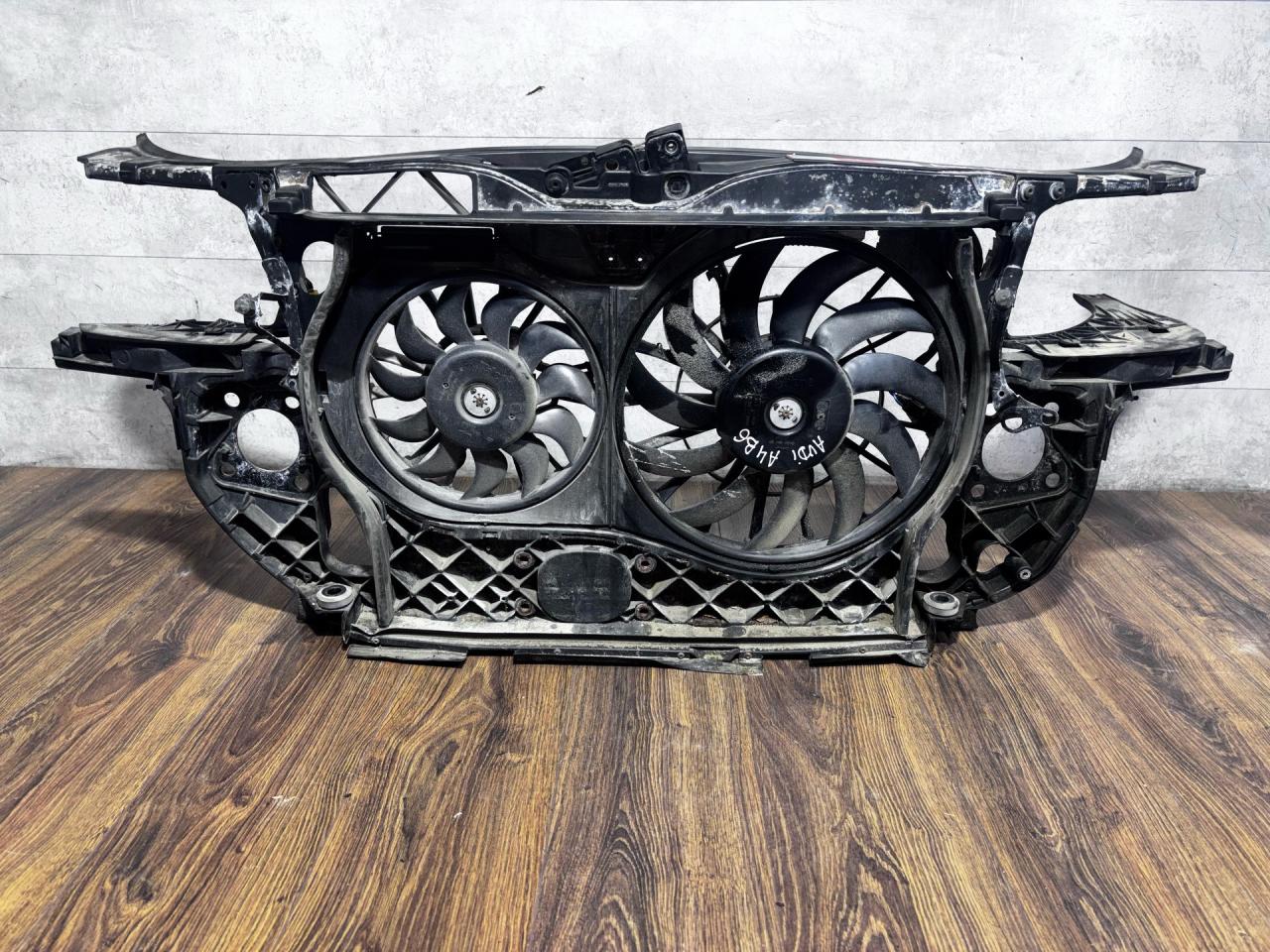 передняя панель крепления облицовки (телевизор) Audi A4 B6 (2000 - 2006), бензин, 8E0805594B - фото №1