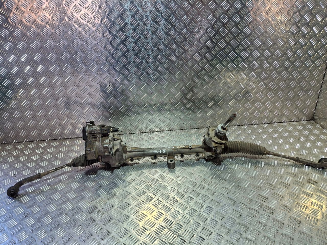 рулевая рейка Ford Focus 3 поколение (2011 - 2015), правый руль, CV6C3D070 - фото №1