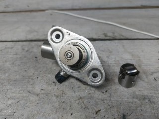 ТНВД Mercedes-Benz CLA-Класс C117 (2013 - 2016), 1.6 л., M 270.910, бензин, A2700700501, 2700700501, A2700700001, 2700700001, 0261520212