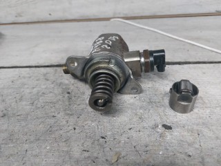 ТНВД Audi A4 B8 [рестайлинг] (2011 - 2015), 2.0 л., TFSI, CDNC, бензин, 06J127025E, 06J127025C, 06J127025D, 06J127025L, 06J127025F, 06J127025G, 06J127025K, 06J127025J