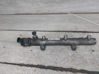 топливная рампа Volkswagen Touareg 1 поколение [рестайлинг] (2007 - 2010), 3.0 л., CATA, дизель, 059130090AQ