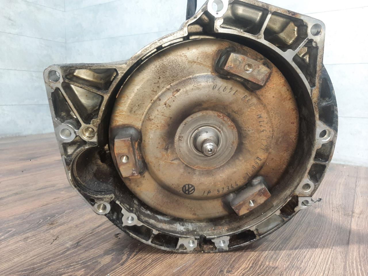 КПП автоматическая (АКПП) Volkswagen Touareg 1 поколение (2002 - 2007), 3.2 л., i, BMV, бензин, АКПП, полный привод, 09D300037C, HAM - фото №1