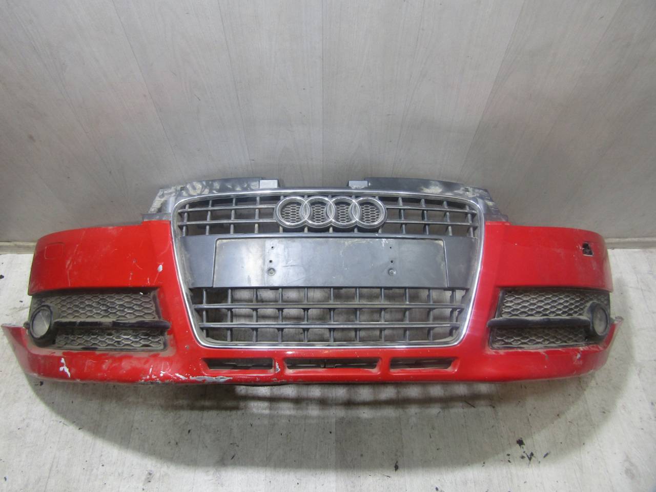 бампер передний Audi TT 8J (2006 - 2010), красный, 8J0807105AGRU, 8J0807437 - фото №1