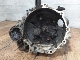 КПП механическая (МКПП) Volkswagen Passat B6 (2005 - 2010), 2.0 л., FSI, BVY, бензин, МКПП, передний привод, 02S300046L, 02S300044M, 02S300045L, GQP, JXR, KVY, JCN, GLB
