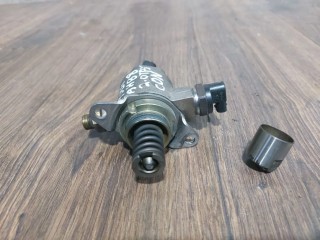 ТНВД Audi A4 B8 [рестайлинг] (2011 - 2015), 2.0 л., TFSI, CDNC, бензин, 06J127025E, 06J127025C, 06J127025D, 06J127025L, 06J127025F, 06J127025G, 06J127025K, 06J127025J