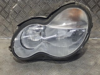 фара левая Mercedes-Benz C-Класс W203/S203/CL203 (2000 - 2004), седан, правый руль, 2038200761, A2038200761