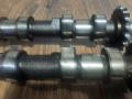 распредвал Land Rover Freelander 2 поколение (2006 - 2010), 2.2 л., 224DT, дизель, LR021914, XR858319, 1692282, 1692283, 0801FZ, LR021913, XR858318, 0801FY - фото №5