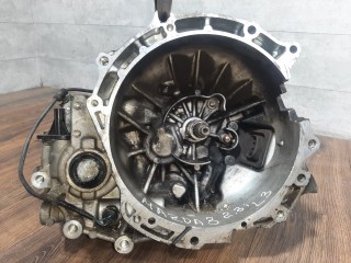 КПП механическая (МКПП) Mazda 3 1 поколение [рестайлинг] (2006 - 2008), 2.0 л., LF-VE, бензин, 6МКПП, GC0117150C