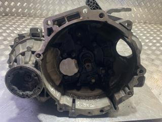 КПП механическая (МКПП) Volkswagen Golf 6 поколение (2008 - 2012), 1.4 л., TSI, CAVD, бензин, МКПП, передний привод, 02S300046P, KWB