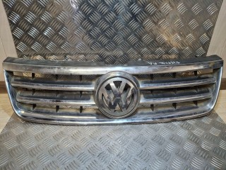 решетка радиатора Volkswagen Touareg 1 поколение (2002 - 2007), 7L6853651BB41