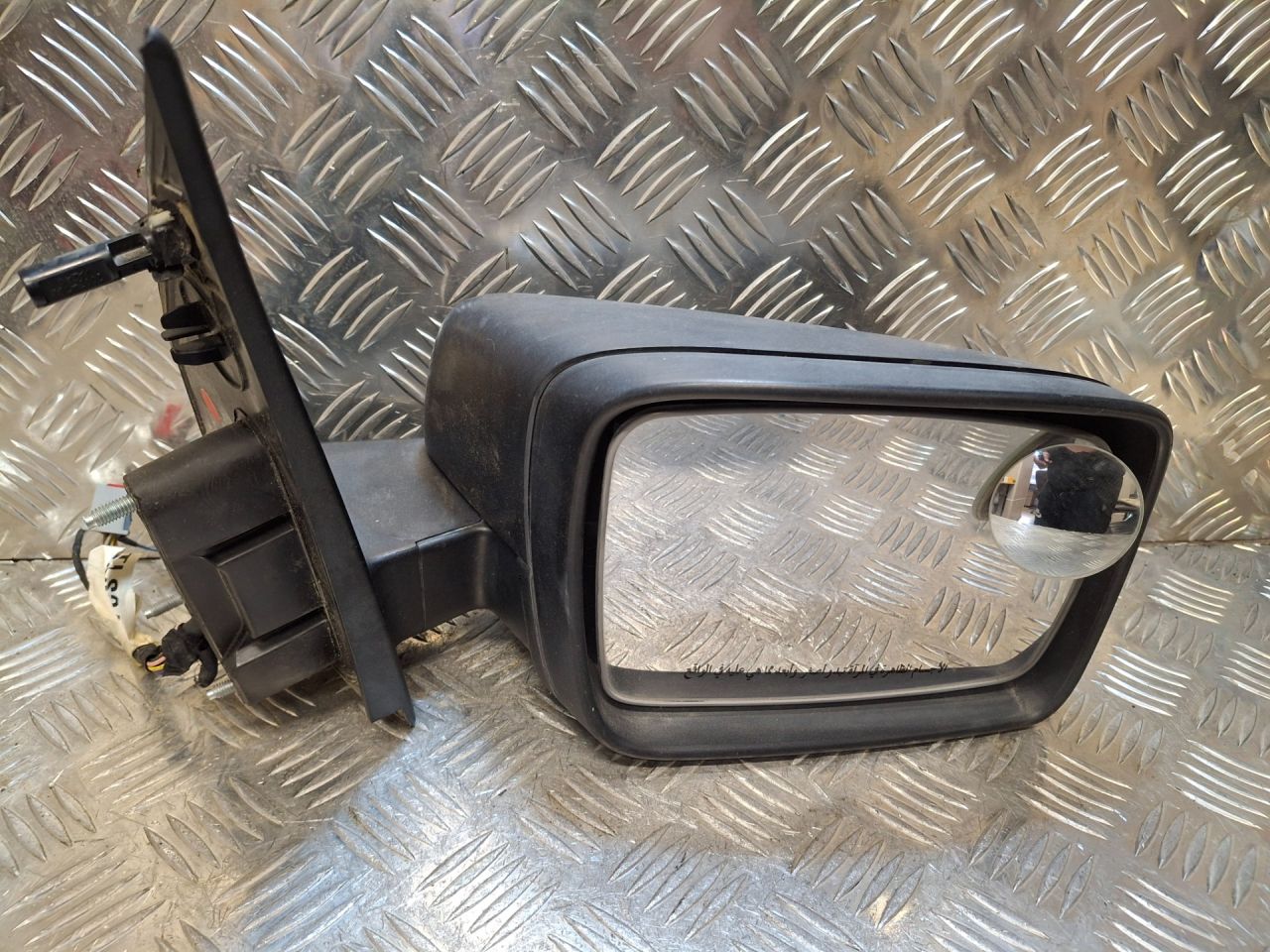 зеркало наружное правое Land Rover Freelander 2 поколение L359 (2006 - 2010), не крашен, LR002325 - фото №1