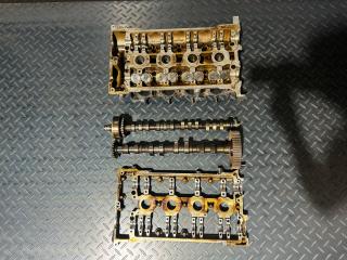 головка блока цилиндров Audi A4 B6 (2000 - 2006), 2.0 л., i, ALT, бензин, 06B103373AM