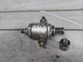 ТНВД Audi A4 B8 [рестайлинг] (2011 - 2015), 2.0 л., TFSI, CDNC, бензин, 06J127025E, 06J127025C, 06J127025D, 06J127025L, 06J127025F, 06J127025G, 06J127025K, 06J127025J - фото №4