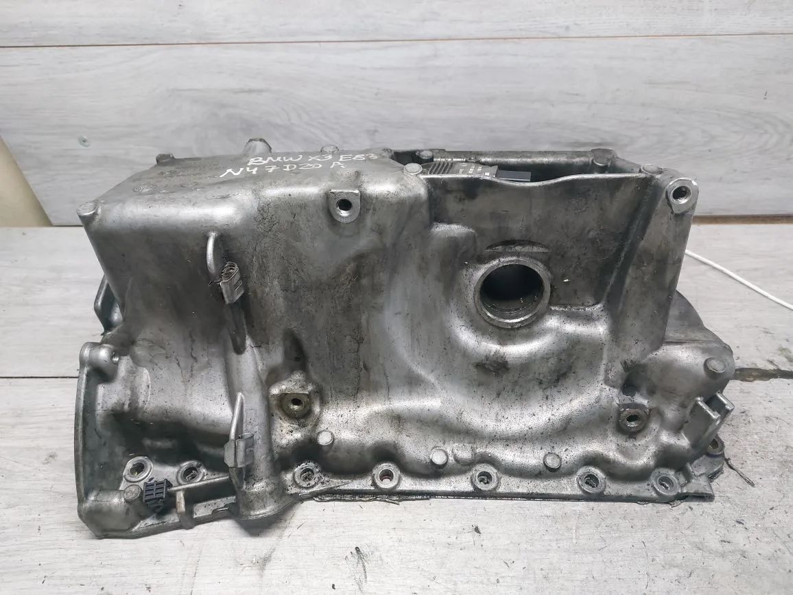 масляный поддон BMW X3 E83 (2003 - 2006), 2.0 л., N47 D20 A, дизель, полный привод, 11137803072 - фото №1