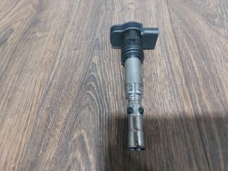 катушка зажигания Audi A6 C5 [рестайлинг] (2001 - 2005), 2.7 л., ARE, бензин, 06A905115D