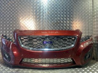 бампер передний Volvo C30 1 поколение [рестайлинг] (2009 - 2013), красный, 31214635