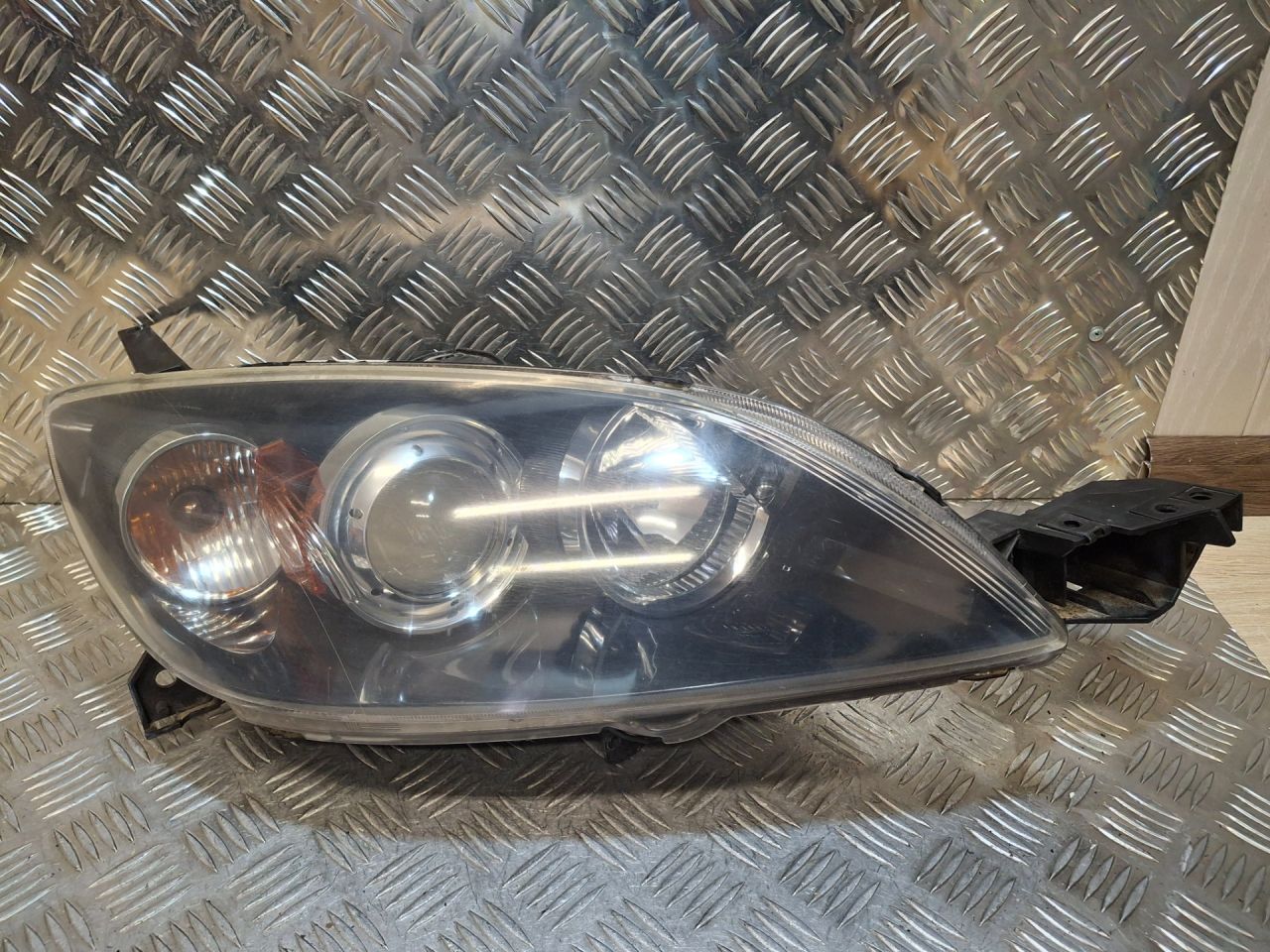 фара правая Mazda 3 BK (2003 - 2005), хетчбэк 5 дв., правый руль, BP4K510K0D - фото №1