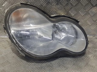 фара правая Mercedes-Benz C-Класс W203/S203/CL203 (2000 - 2004), седан, правый руль, 2038200861, A2038200861
