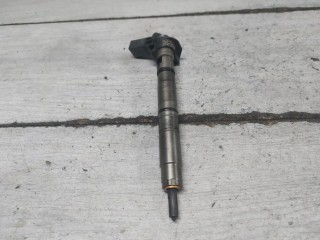 форсунка Volkswagen Tiguan 1 поколение (2007 - 2011), 2.0 л., CBAA, дизель, 03L130277, 0445116030