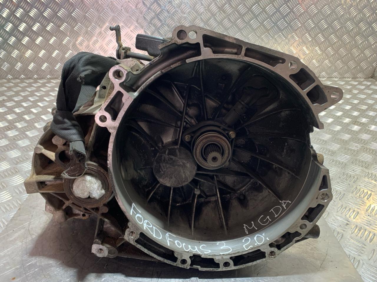 КПП механическая (МКПП) Ford Focus 3 поколение (2011 - 2015), 2.0 л., i, MGDA, бензин, 1693150, BV6R7002AAA - фото №1