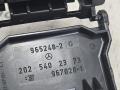 диагностический разъем Mercedes-Benz C-Класс W204 [рестайлинг] W204.048 2012, 1.8 л., M 271.860, бензин, АКПП, 149 белый, седан, задний привод, правый руль, A2025405981, A2025402373 - фото №9