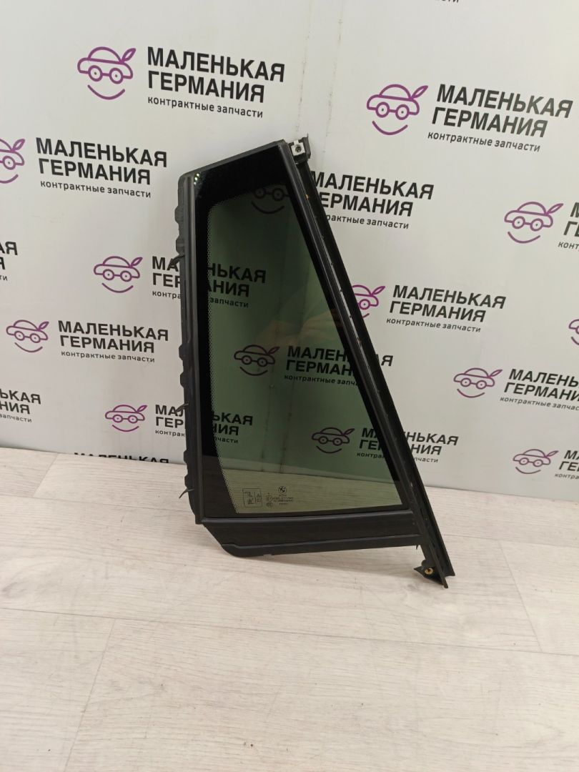 форточка задняя правая BMW X3 G01 2019, 2.0 л., B46 B20 B, бензин, АКПП, белый alpinweiss 3 (300), задний привод, 51357410056, 7410056 - фото №1