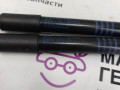 амортизатор капота BMW 5 серия G30/G31 G30 2019, 4.4 л., N63 B44 C, бензин, АКПП, carbonschwarz metallic (416), седан, полный привод, 51237347402, 7347402 - фото №5