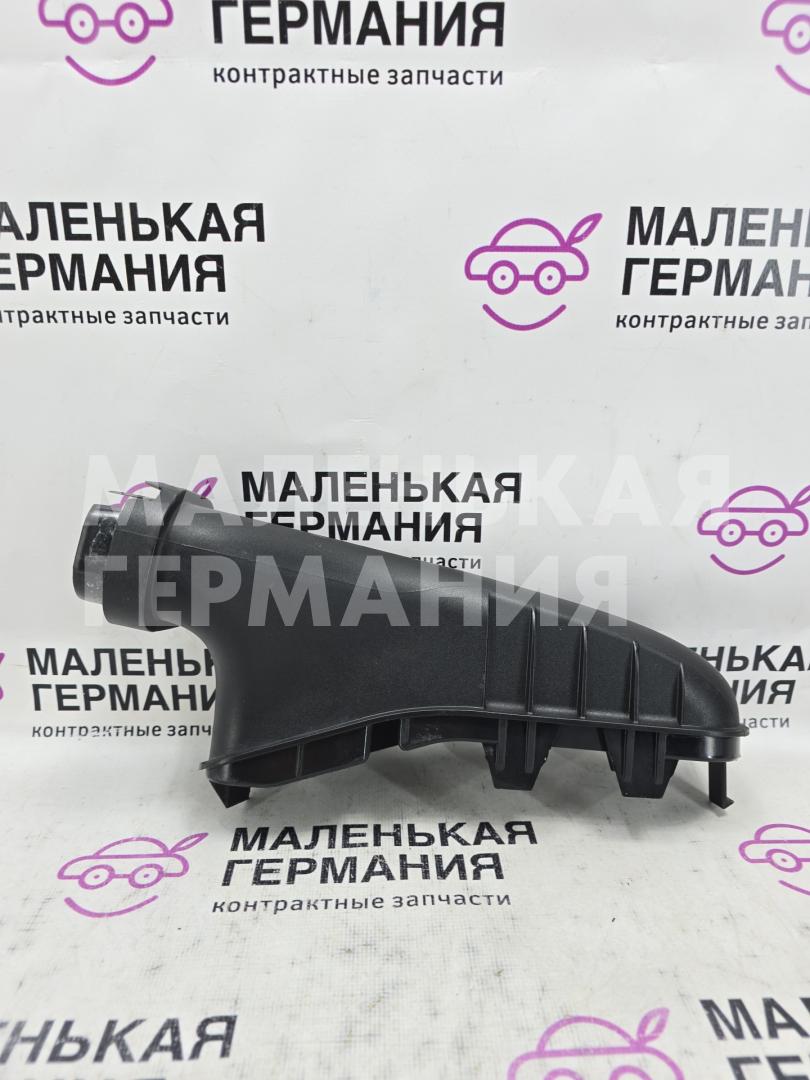 патрубок воздушного фильтра Mercedes-Benz A-Класс W176 2013, 2.0 л., M 270.920, бензин, робот, серый, хетчбэк 5 дв., передний привод, правый руль, A2700900282 - фото №1
